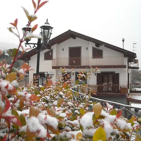 Aurora Dell'etna 住宿加早餐酒店