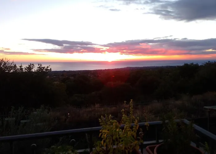 Aurora Dell'etna Couette-café Zafferana Etnea
