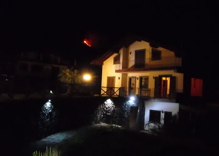 Aurora Dell'etna 3*
